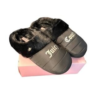 NWT Juicy Couture Womens Black Fuzzy Spell Out Slippers Size small 5/6